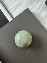 Load image into Gallery viewer, XL Green Moonstone Palm 012
