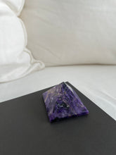 Load image into Gallery viewer, Charoite Pyramid 003
