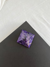 Load image into Gallery viewer, Charoite Pyramid 003
