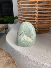 Load image into Gallery viewer, Green Moonstone Freeform 015
