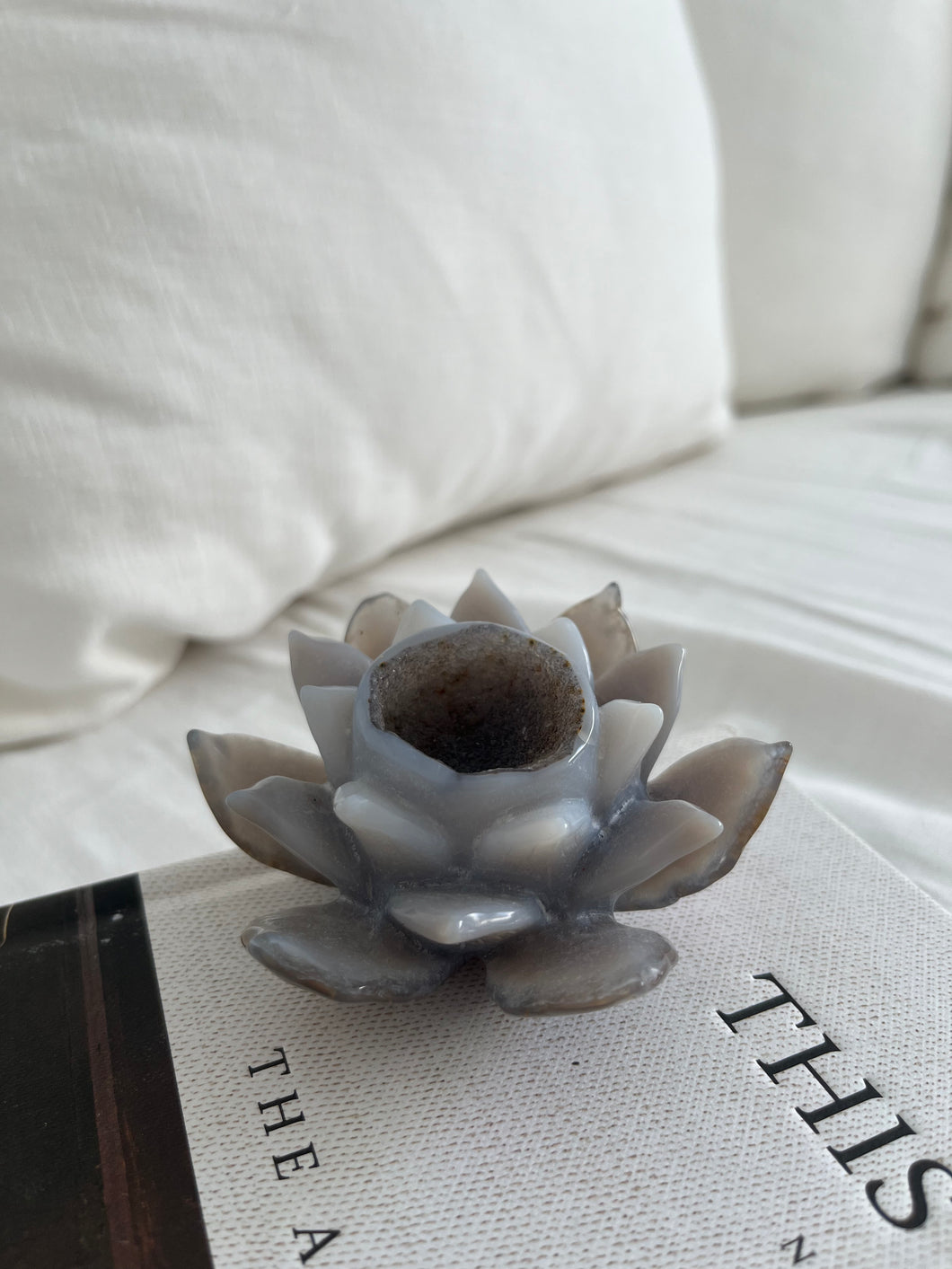 Agate Lotus